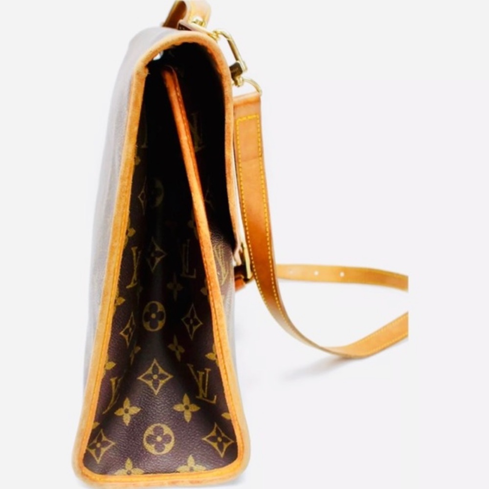 Authentic Louis Vuitton Beverly Business Bag - Picture 6 of 16